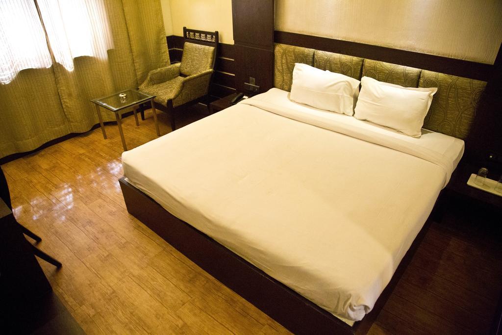 The Rajshahi Palace Hotel Indore Cameră foto